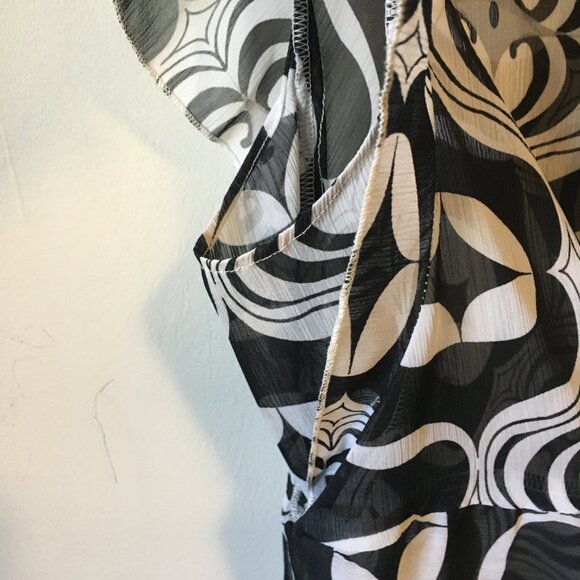 Vintage Monochrome Retro Ogee Cap Sleeve Twist Empress Waist Sheer Chiffon Top - Picture 5 of 16